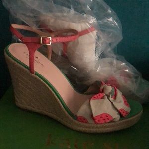 NIB: Size 10 Kate Spade Strawberry Print Janae Wedges. Never worn.